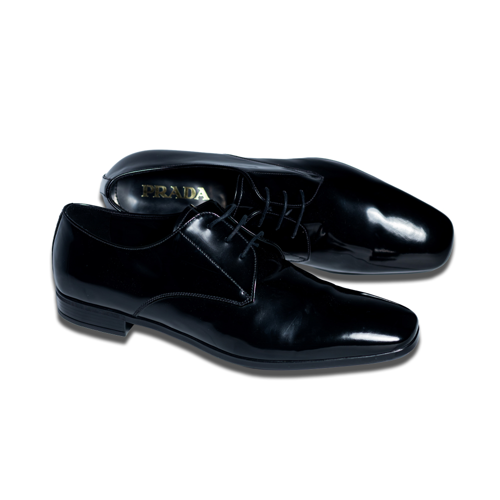 Sapato Social Prada _ Novo _ Com dust _ 42BR _ R$ 333