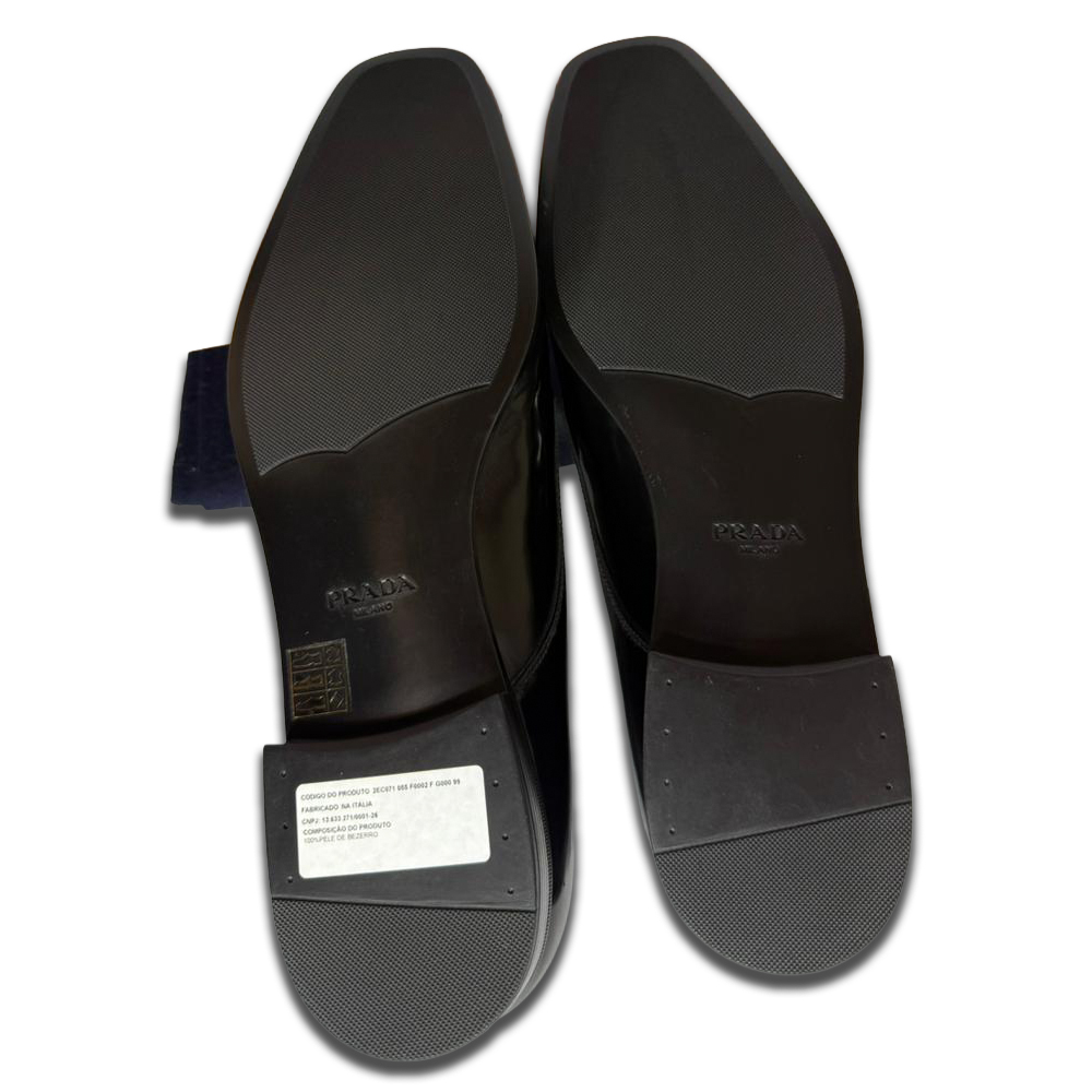Sapato Social Prada _ Novo _ Com dust _ 42BR _ R$ 333