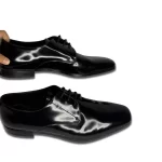 Sapato Social Prada _ Novo _ Com dust _ 42BR _ R$ 333