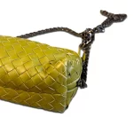 clutch bottega1